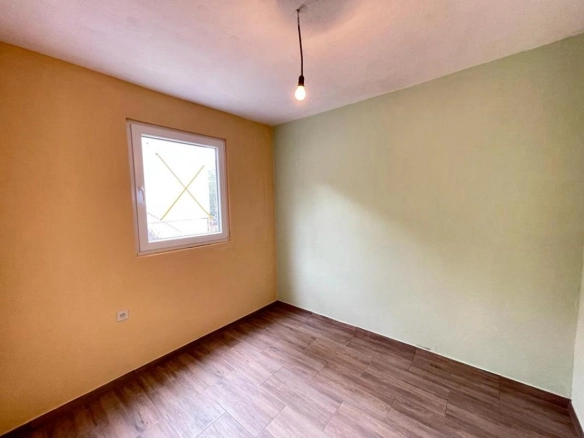 Kuća 110 m² sa pogledom na planinu i placom 170 m² – Sutomore, Bar