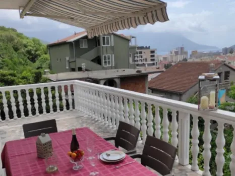Kuća 338 m² (mini-hotel) sa pogledom na more i planine – Bijeli Do, Budva