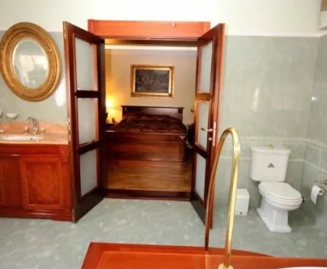 Dio kuće 322 m² sa garažom i saunom – Bar