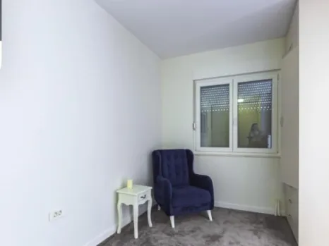 Izdavanje: Kuća 167 m² sa ograđenim dvorištem – Gornja Gorica, Podgorica