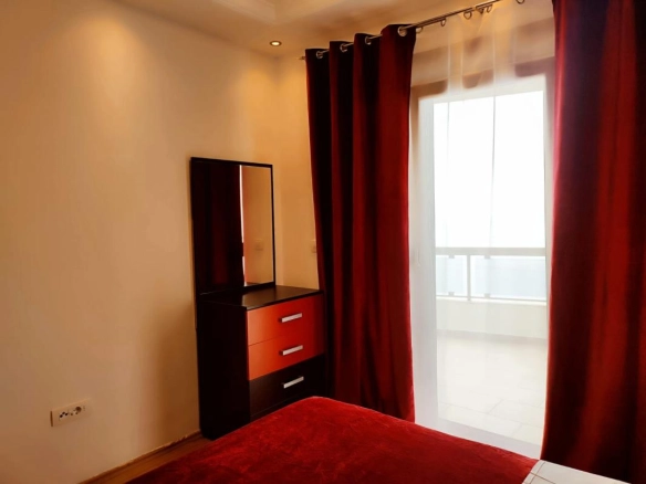 Jednosoban stan 65 m² sa pogledom na more u zatvorenom kompleksu – Dobra Voda, Bar