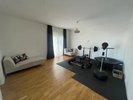 Izdavanje: Kuća sa panoramskim bazenom na dva sprata vile – Bjeliši, Bar