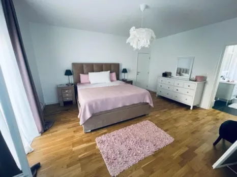 Izdavanje: Kuća na tri sprata sa panoramskim bazenom – Bjeliši, Bar