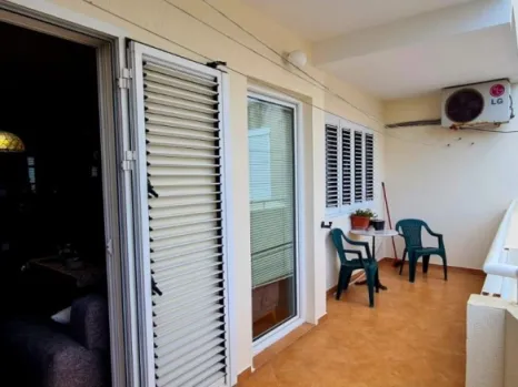 Trosoban dupleks stan 86 m² blizu Starog grada – Gospoština, Budva