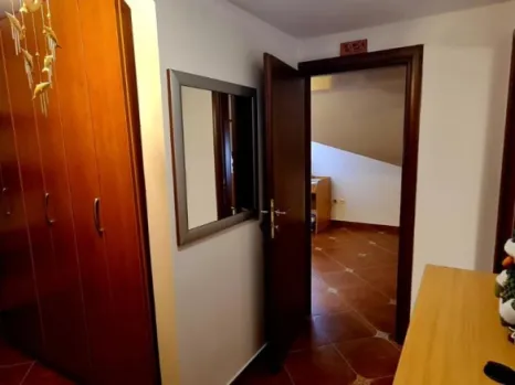 Trosoban dupleks stan 86 m² blizu Starog grada – Gospoština, Budva