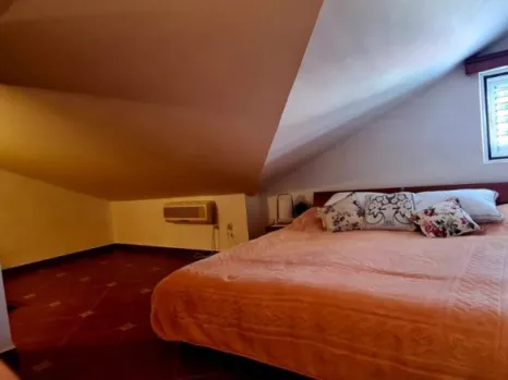 Trosoban dupleks stan 86 m² blizu Starog grada – Gospoština, Budva