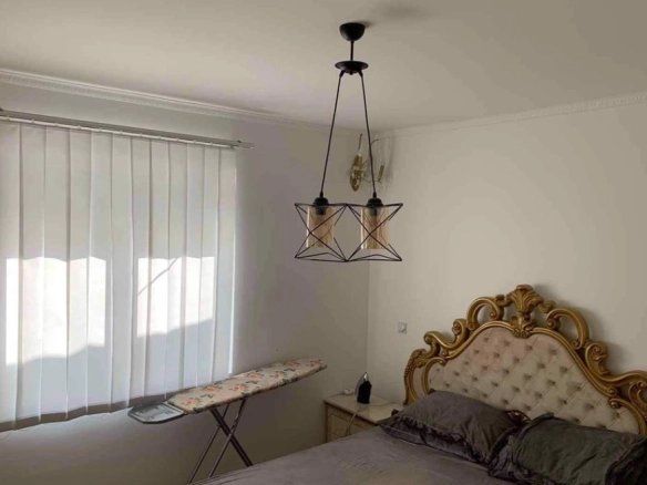 Dvosoban stan 74 m² sa zastakljenom terasom i dvorištem – Čeluga, Bar