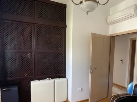 Trosoban stan 113 m² sa pogledom na more i planine – Bečići, Budva