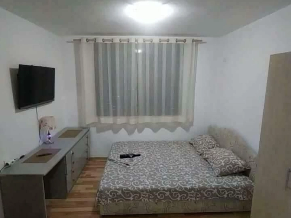 Kuća 180 m² na placu od 400 m² sa tri stana – Sutomore, Bar