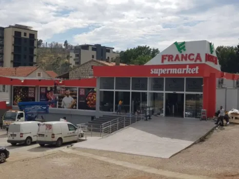 Poslovni prostor u centru Sutomora