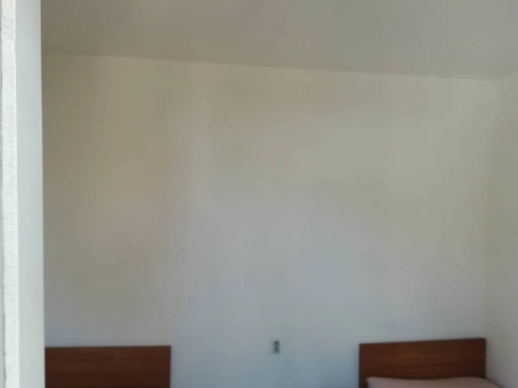 Kuća 160 m² sa devet soba na placu od 186 m² – Sutomore, Bar
