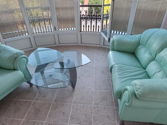 Hotel 670 m² sa 12 parking mjesta i restoranom – Ulcinj