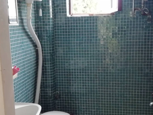 Kuća 180 m² na placu od 380 m², 800 m od mora – Sutomore, Bar