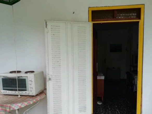 Kuća 180 m² na placu od 380 m², 800 m od mora – Sutomore, Bar