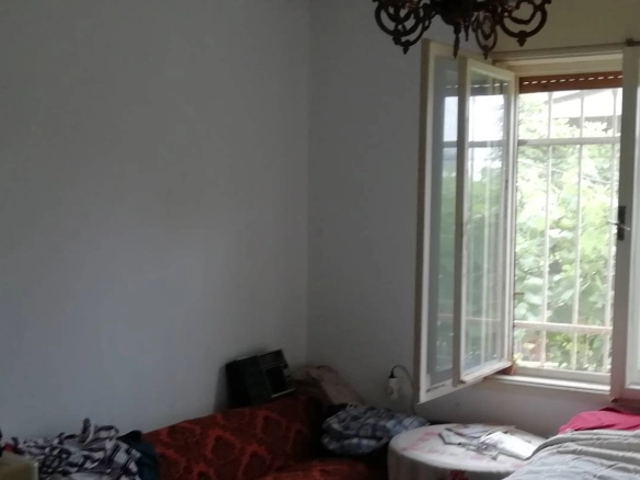 Kuća 180 m² na placu od 380 m², 800 m od mora – Sutomore, Bar