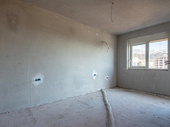 Trosoban stan 84 m² u novom kompleksu u izgradnji – Bečići, Budva