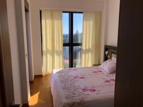 Izdavanje: Jednosoban stan 51 m² sa pogledom na more – Budva