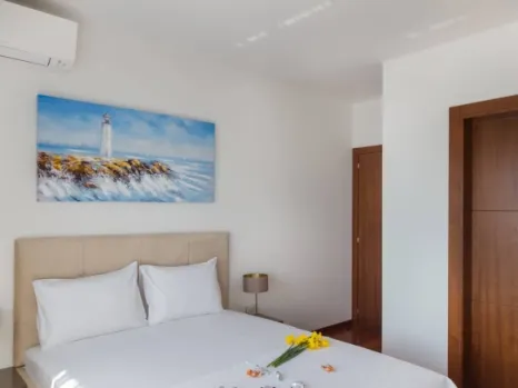 Jednosoban stan 72 m² u novom kompleksu s pogledom na planine – Bečići, Budva
