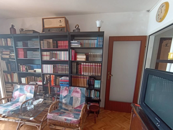 Izdavanje: Kuća 100 m² sa pogledom na more – Dobra Voda, Bar