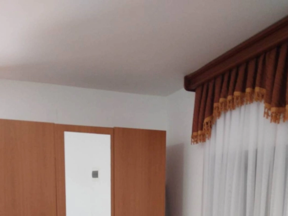 Izdavanje: Kamena kuća 120 m² sa pogledom na more – Pržno, Budva