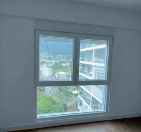 Jednosoban stan 57 m² u novom kompleksu sa bazenom – Bjeliši, Bar