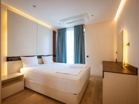 Dvosoban stan 116 m² u novom kompleksu na prvoj liniji do mora – Bečići, Budva