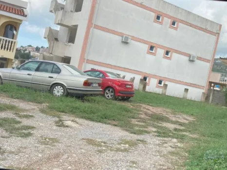 Kuća 600 m² sa pogledom na more i pet stanova – Šušanj, Bar
