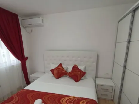 Izdavanje: Hotel sa 4 sprata i bazenom – Dobra Voda, Bar