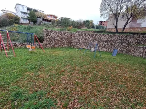 Izdavanje: Hotel sa 4 sprata i bazenom – Dobra Voda, Bar