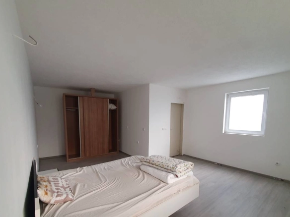 Kuća 170 m² sa pogledom na more sa svakog sprata – Dobra Voda, Bar