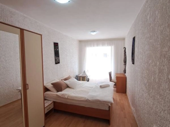 Kuća 200 m² sa dvije odvojene etaže i voćnom baštom – Kotor