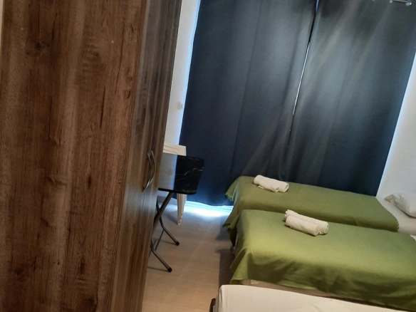Izdavanje: Garsonjera 25 m² blizu mora – Dobra Voda, Bar