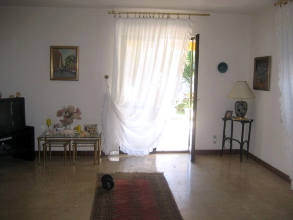 Stan 121 m² sa pogledom na planine – Babilonija, Budva