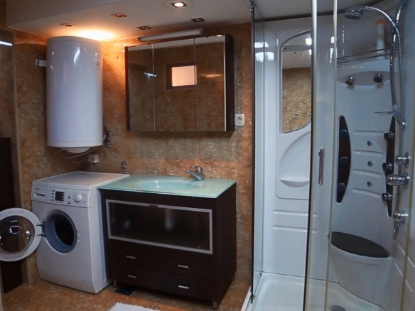 Stan 220 m² sa pogledom na more i planine – Gospoština, Budva