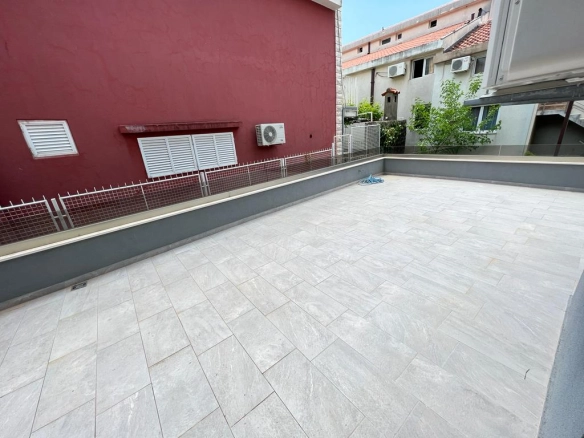 Dvosoban stan 94 m² sa dva kupatila – Bečići, Budva