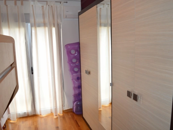 Jednosoban stan 75 m² sa pogledom na more i planine – Rafailovići, Budva