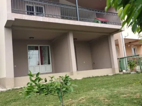 Kuća sa pogledom na more u naselju Zeleni pojas