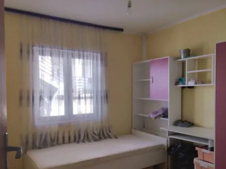 Kuća 300 m² na tri etaže sa pomoćnim objektom – Dobra Voda, Bar