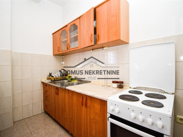 Jednosoban stan 54 m² + parking, Stari Aerodrom – Podgorica