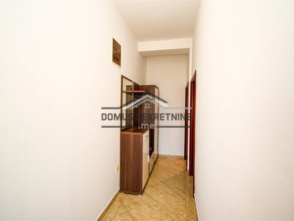 Jednosoban stan 54 m² + parking, Stari Aerodrom – Podgorica