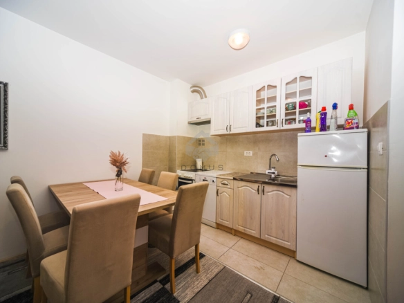 Jednosoban stan 45 m² + parking, Stari Aerodrom – Podgorica