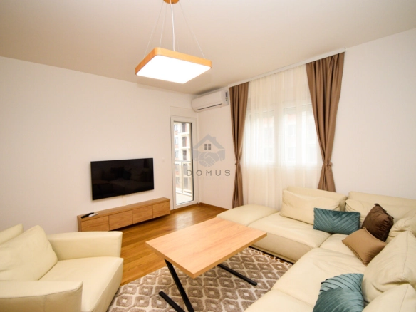 Dvosoban stan 75 m² + garaža, New City – Podgorica