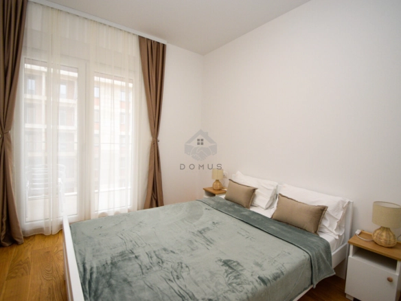 Dvosoban stan 75 m² + garaža, New City – Podgorica