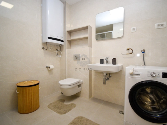 Dvosoban stan 75 m² + garaža, New City – Podgorica