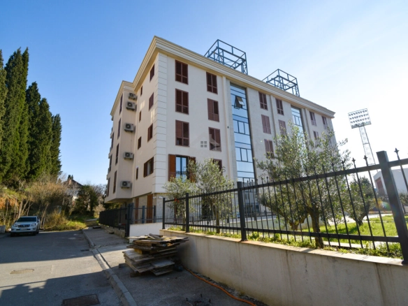 Jednosoban stan 42 m² + parking, Centar – Podgorica