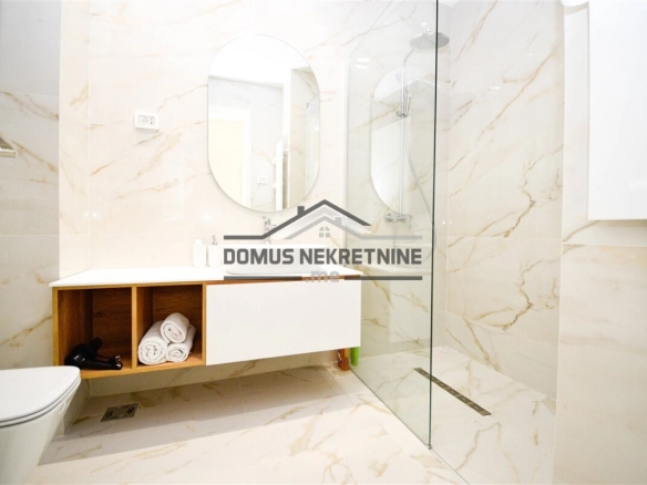 Jednosoban luksuzan stan 58 m² + garaža, Atlas Capital – Podgorica