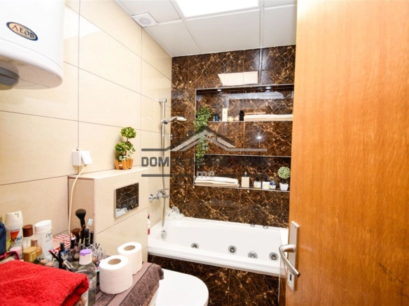 Jednosoban namješten stan 45 m², Krivi Most – Podgorica