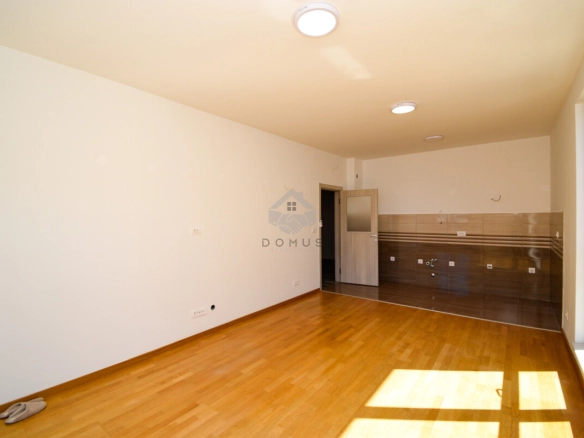 Dvosoban stan 74 m², Stari Aerodrom – Podgorica