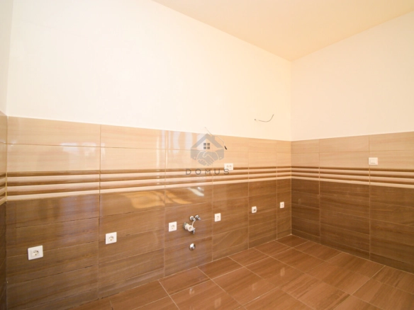 Dvosoban stan 74 m², Stari Aerodrom – Podgorica