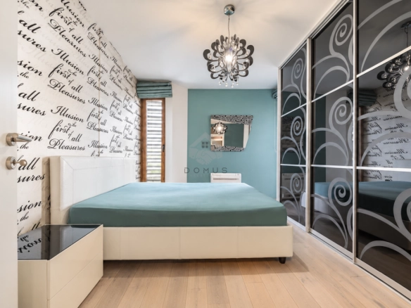 Trosoban luksuzan stan 140 m², Preko Morače – Podgorica